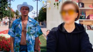 Вчера вечером в Тимирязевском районе Москвы произошло ЧП, в ходе которого 43-летний бизнесмен Юрий Ш. нанёс ножевые ранения своей супруге и сыну. По данным источника, инцидент произошёл в квартире на Линейном проезде во время семейной ссоры. Мужчина схватил нож и нанёс не менее восьми ударов своей жене Марии, а затем столько же ранений получил их сын, ученик седьмого класса. Женщина и ребёнок смогли вырваться из квартиры и обратились за помощью к соседям, которые вызвали скорую помощь. Пострадавшие были госпитализированы. Нападавший был задержан правоохранительными органами и направлен на психиатрическую экспертизу. Специалисты диагностировали у него смешанные тревожные расстройства, включая обсессивно-компульсивное расстройство (ОКР). Возбуждено уголовное дело по статье «Покушение на убийство». Расследование находится под контролем Следственного комитета и прокуратуры. По предварительной информации, супруги занимаются бизнесом: Мария является владелицей магазина оптики, а её муж работал на неё.. Москва, Тимирязевский район, ОКР, Семейное насилие, Следственный комитет