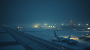 Москва, 26 января — Сильнейший снегопад, обрушившийся на столицу, парализовал работу аэропортов Москвы. Согласно данным сервиса «База», с 00:00 26 января задержаны или отменены более 120 рейсов. Основной удар стихии пришелся на аэропорт Шереметьево, который временно приостановил прием самолетов до полудня. Внуково, несмотря на сложные погодные условия, продолжает работать в штатном режиме. Для обеспечения бесперебойной эксплуатации полос привлечено около 70 единиц спецтехники, использованы тонны реагентов и литры противообледенительной жидкости. Смены персонала усилены для оперативного реагирования на изменения ситуации. Метеорологи предупреждают, что оранжевый уровень погодной опасности сохранится до 29 января. Авиакомпании активно корректируют расписание, чтобы минимизировать последствия для пассажиров. Рекомендуется уточнять информацию о рейсах перед выездом в аэропорт.. Москва, Шереметьево, Внуково, снегопад, авиаперевозки