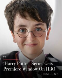 Готовьтесь, маги и маглы! Новый сериал о Гарри Поттере официально стартует в начале 2027 года. 🧙‍♂️ Ранее говорилось, что проект выйдет в течение этого года, но теперь сроки сузились. Точная дата пока неизвестна, но фанаты уже начинают гадать, что их ждет. Судя по всему, создатели хотят успеть всё идеально. Ведь речь идет о культовой франшизе, которая уже покорила сердца миллионов. Остается только ждать и надеяться, что новый сериал не разочарует. А пока — пересматривайте старые фильмы и перечитывайте книги. Время летит быстро!. Гарри Поттер, сериал, 2027, магия, культура