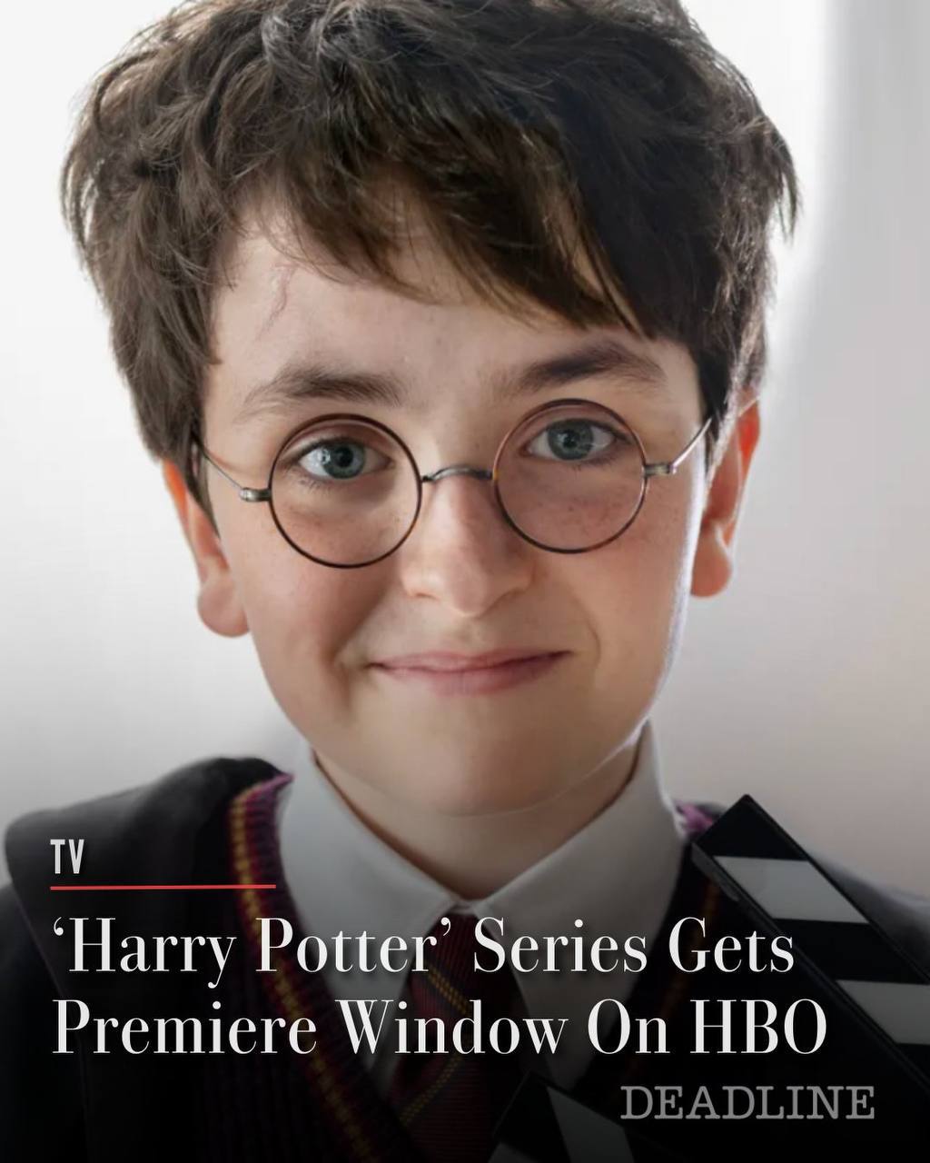 Готовьтесь, маги и маглы! Новый сериал о Гарри Поттере официально стартует в начале 2027 года. 🧙‍♂️ Ранее говорилось, что проект выйдет в течение этого года, но теперь сроки сузились. Точная дата пока неизвестна, но фанаты уже начинают гадать, что их ждет. Судя по всему, создатели хотят успеть всё идеально. Ведь речь идет о культовой франшизе, которая уже покорила сердца миллионов. Остается только ждать и надеяться, что новый сериал не разочарует. А пока — пересматривайте старые фильмы и перечитывайте книги. Время летит быстро!. Гарри Поттер, сериал, 2027, магия, культура