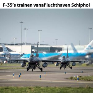 Нидерланды начали двухдневные учения с участием четырех истребителей F-35. Мероприятие проводится в рамках подготовки к потенциальным конфликтам, сообщили в Министерстве обороны страны. Воздушные суда поднимутся с главного гражданского аэропорта Схипхол. В ведомстве не уточнили, какие именно страны могут быть вовлечены в гипотетические конфликты, однако подчеркнули, что учения направлены на повышение боеготовности. F-35 — один из самых современных истребителей в мире, активно используемый странами НАТО. Нидерланды являются одним из ключевых участников альянса и регулярно проводят подобные тренировки для поддержания высокого уровня подготовки своих вооруженных сил. Учения проходят на фоне усиления напряженности в регионе, хотя официальные лица не связывают их с конкретными событиями. В Минобороны отметили, что такие тренировки являются частью стандартной программы подготовки.. Нидерланды, F-35, НАТО, Схипхол, Военные учения