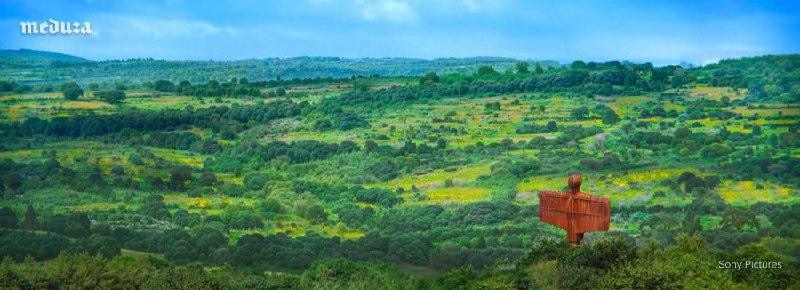 «Ангел Севера» в фильме «28 лет спустя»: символ вечности и смерти 🎬. Ангел Севера, 28 лет спустя, Энтони Гормли, Дэнни Бойл, Джоди Комер