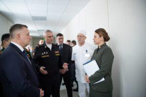 Анна Цивилева проверила социальную поддержку военнослужащих ЦВО. Анна Цивилева, ЦВО, Иркутск, социальная поддержка, СВО