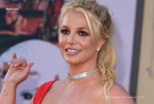 Бритни Спирс продала свои хиты за $200 млн 💰🎶. Бритни Спирс, Primary Wave, музыкальный каталог, Baby One More Time, Oops I Did It Again