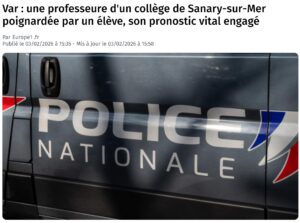 Во французском колледже La Guicharde в городе Санари-сюр-Мер произошло ЧП. 14-летний ученик напал на учительницу с ножом, нанеся ей несколько ударов: дважды в живот и один раз в руку. Пострадавшую срочно госпитализировали, её состояние остаётся критическим. Подросток был задержан на месте происшествия и в настоящее время находится на допросе. По предварительным данным полиции, ранее между ним и преподавательницей возникал конфликт, после которого он угрожал ей расправой. Инцидент вызвал широкий резонанс в местном сообществе. Власти и правоохранительные органы проводят расследование обстоятельств произошедшего. Подробности уточняются.. Франция, Санари-сюр-Мер, нападение, школа, подросток