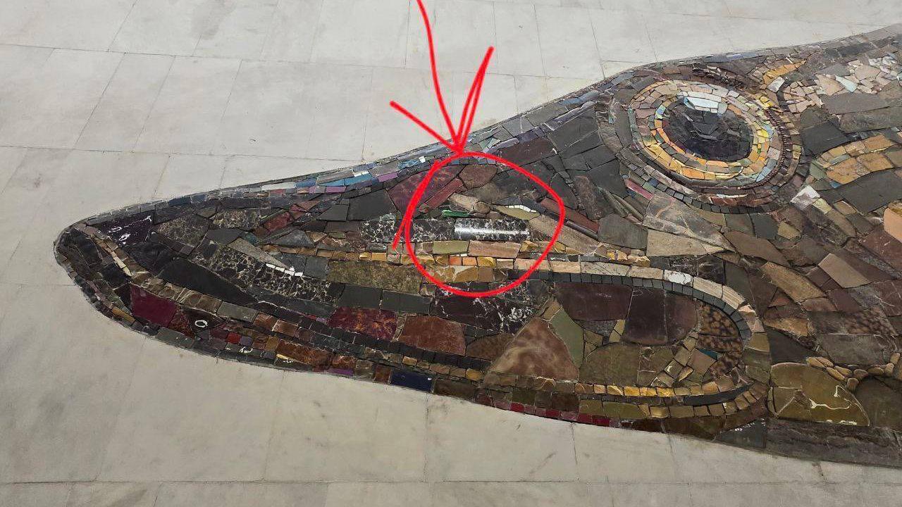 Бутылка Егермейстера в мозаике московского метро: находка века 🕵️‍♂️. Москва, Метро, Нагатинский затон, Егермейстер, Искусство