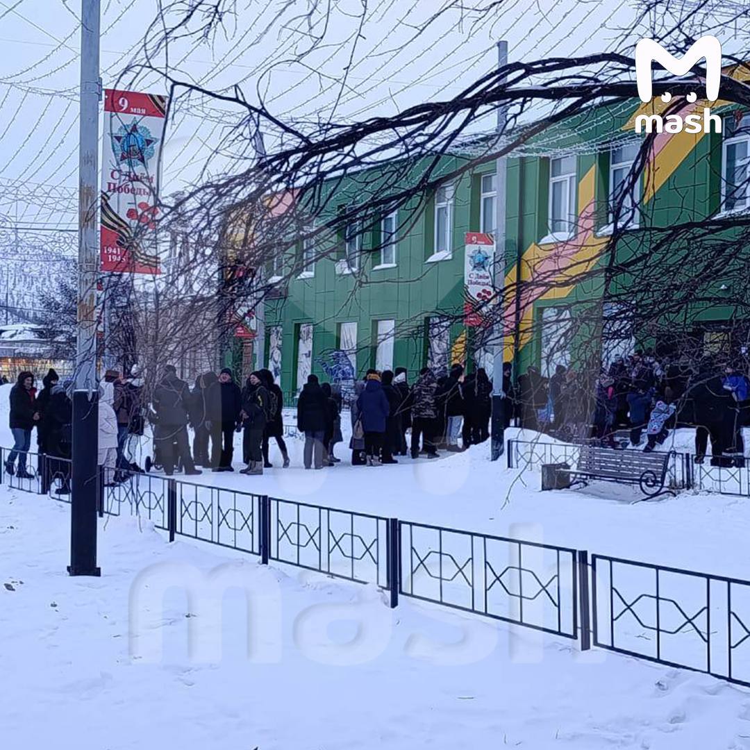 Картофельный кризис на Чукотке: очереди в -30°С за овощами 🥔❄️. Чукотка, Дефицит продуктов, Картошка, Билибино, Логистика