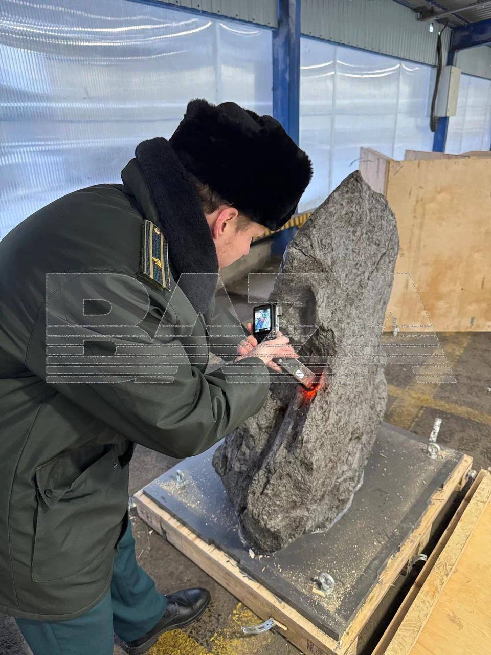 Попытка контрабанды метеорита Алетай из России в Великобританию. контрабанда, метеорит Алетай, Санкт-Петербург, Великобритания, таможня