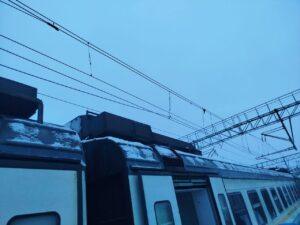 МЦД-2 встал: обрыв контактной сети парализовал движение 🚆. МЦД-2, Москва, транспорт, задержки, контактная сеть