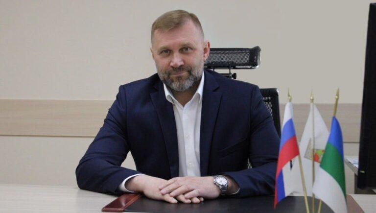 Мэр Печоры о зарплатах тренеров: «Девчонки работают за 40 тысяч, и ничего» 💥. Олег Шутов, Печора, зарплаты тренеров, спорт, регионы