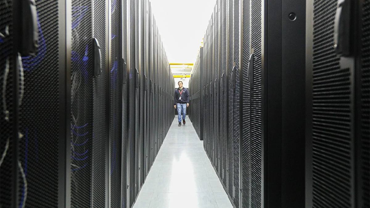 Москва столкнулась с дефицитом мощностей для новых дата-центров. Москва, Дата-центры, Энергетика, IT-сектор, Инфраструктура