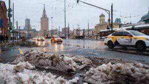 Москву ждет грязная весна: экологи бьют тревогу 🌧️. Москва, Экология, Погода, Подтопления, Весна