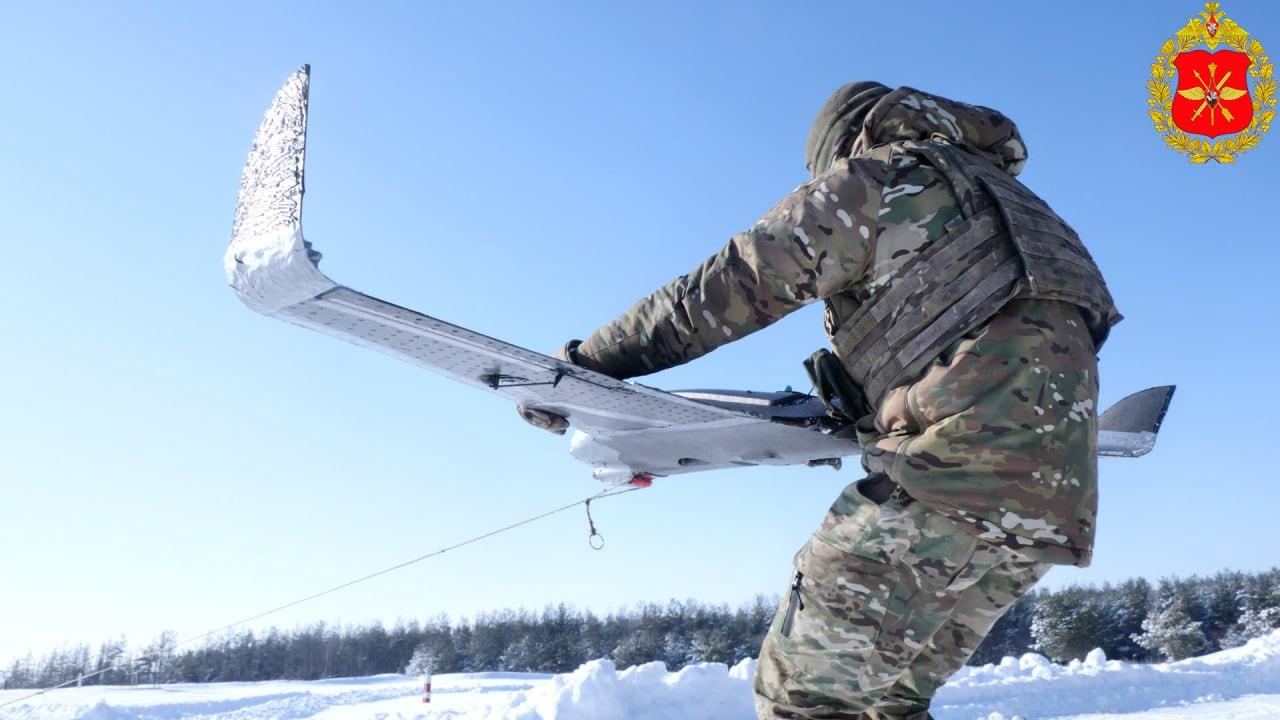 Обучение операторов дронов на полигоне Московского военного округа. Московский военный округ, БПЛА, операторы дронов, войска беспилотных систем, группировка войск «Запад»