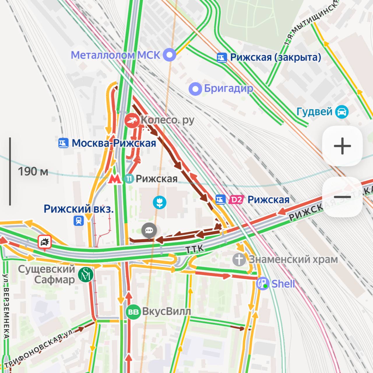 Предпраздничный хаос на Рижском рынке: Москва в шоке 🛒. Рижский рынок, Москва, Предпраздничный хаос, Покупки, Очереди