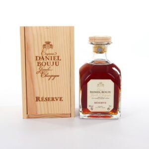 Продажи французского коньяка в России выросли на 10% в 2025 году. французский коньяк, Россия, Du Buisson, Pasquinet, Daniel Bouju