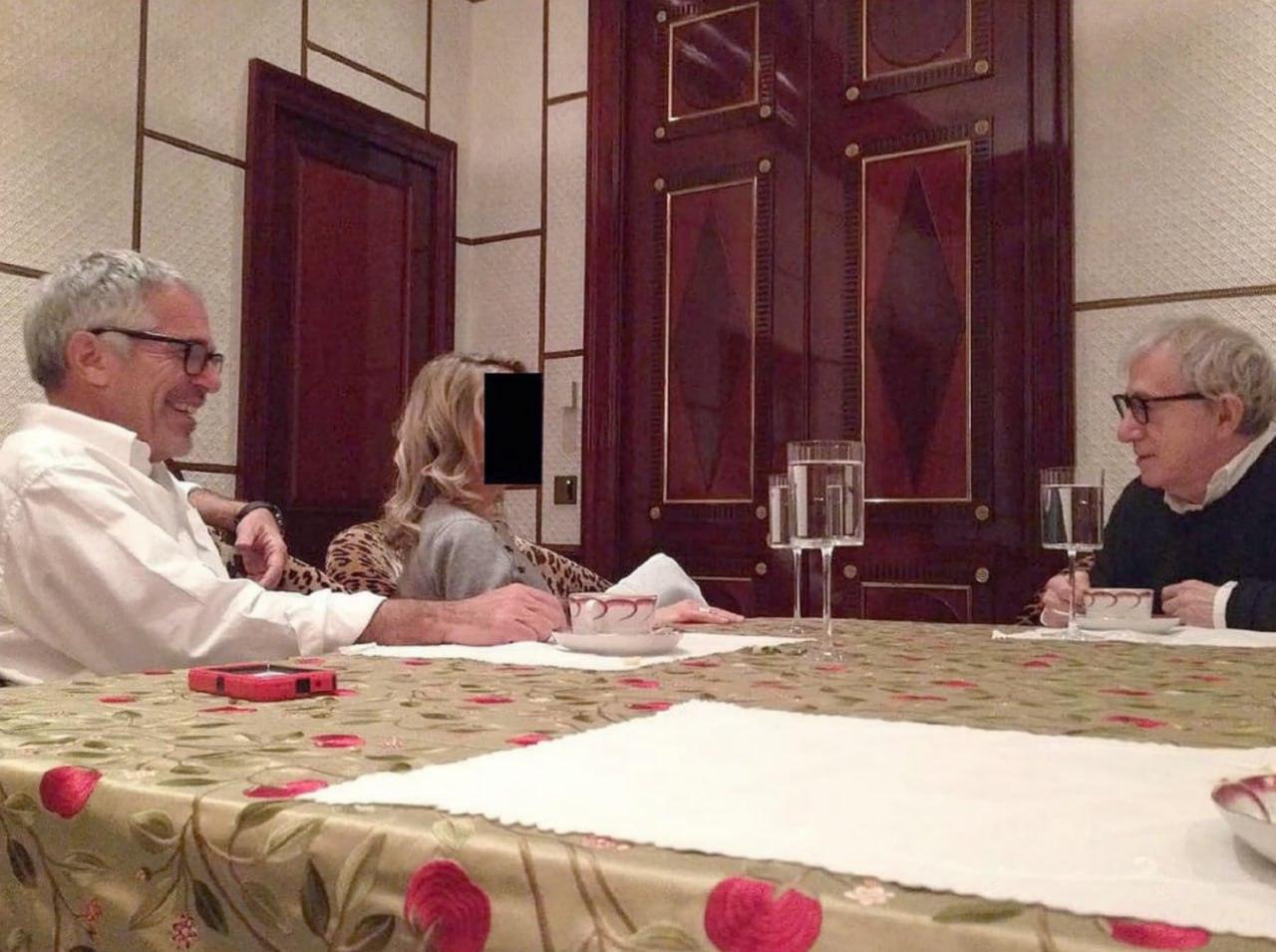 Российские модели и Эпштейн: что скрывают архивы. Эпштейн, российские модели, скандал, RT, архивы