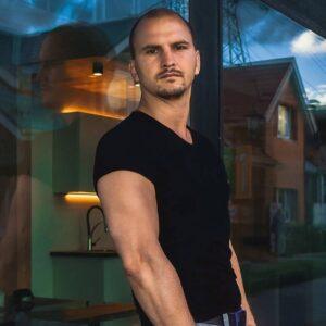 Сергей Домогацкий объявлен в розыск за мошенничество с виллами на Бали. Сергей Домогацкий, Бали, мошенничество, Лариса Гузеева, Ольга Бузова