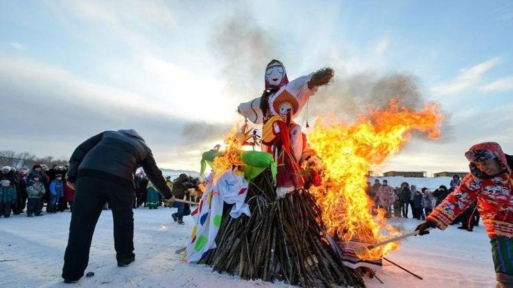 Штрафы за неправильное сжигание чучела Масленицы: до 400 тыс. рублей. Масленица, штрафы, пожарная безопасность, традиции, общество