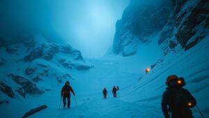 Три лыжника погибли в результате схода лавин в Италии. Италия, лавины, лыжники, Доломитовые Альпы, Альбозаджа