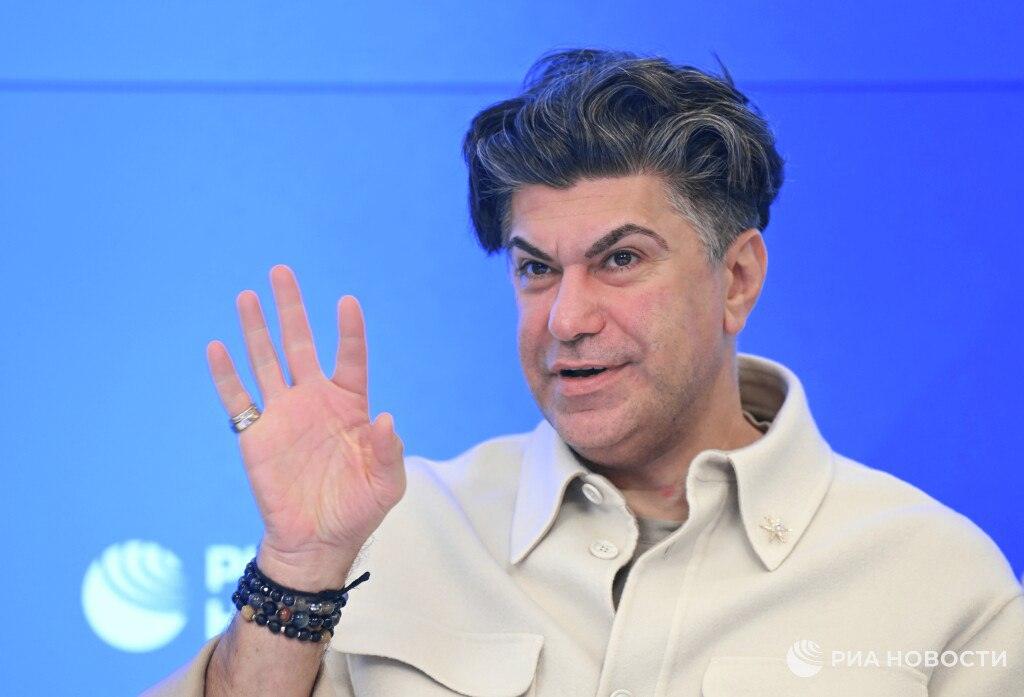 Цискаридзе предлагает дресс-код для театралов 🎭. Цискаридзе, театр, дресс-код, культура, общество