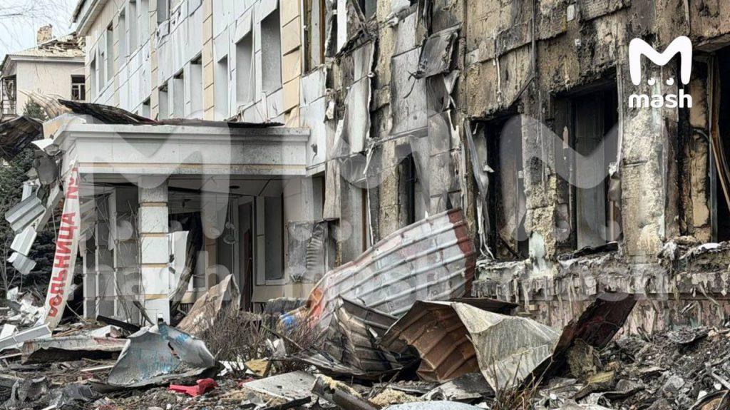 Атака на больницу в ДНР: 8 погибших, военное преступление