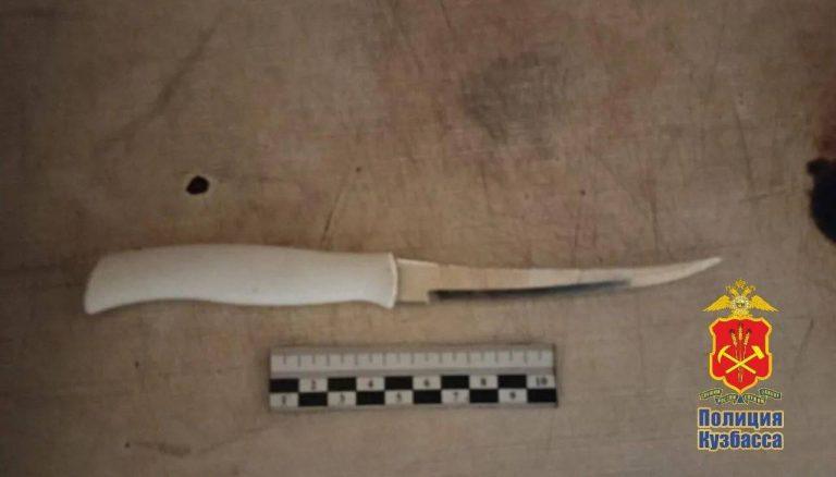 Драма в Кемерове: соседка ударила ножом из-за 10 тыс. рублей