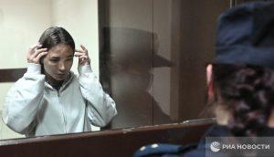 Лерчек погасила долг в 176 млн: кто помог блогерше?