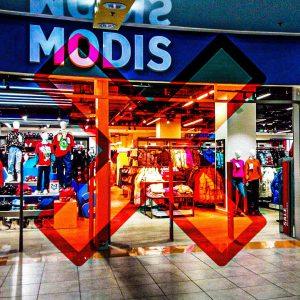 Modis объявил о банкротстве: что это значит для покупателей?