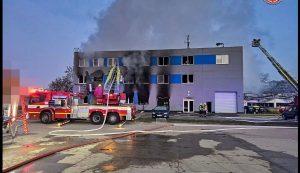 Поджог оборонного завода в Чехии: кто стоит за атакой?