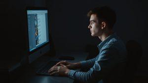 Правду не скрыть: как глушат свободу слова в сети