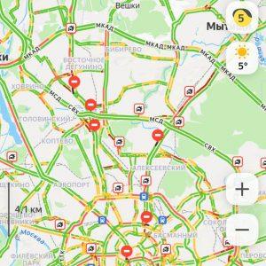 Пробки в Москве: где перекрыты основные дороги