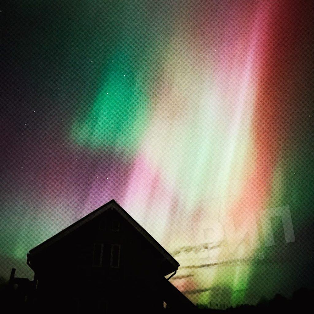 Северное сияние в Подмосковье: спешите увидеть!