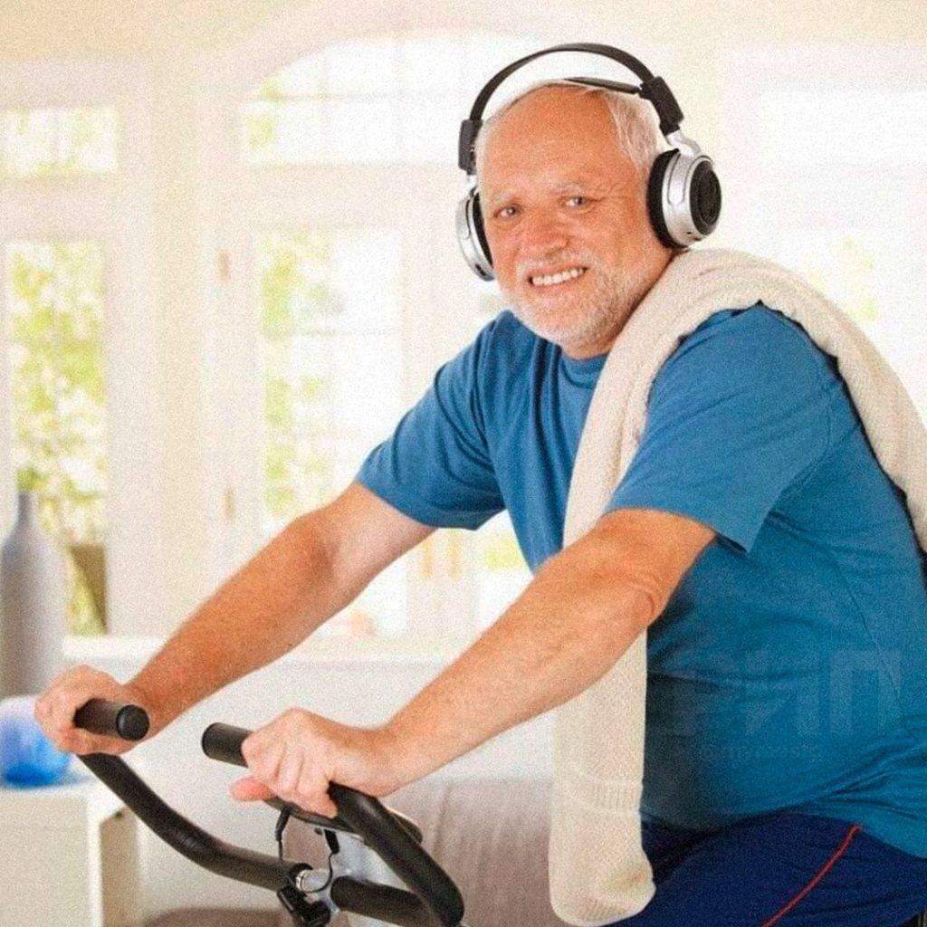 Сон и спорт: ученые раскрыли секрет молодости