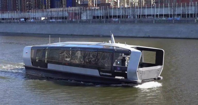 Трагедия на воде в Москве: байдарочник погиб под винтами