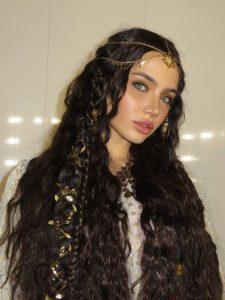 Валя Карнавал сменила цвет глаз: новый образ или пиар?