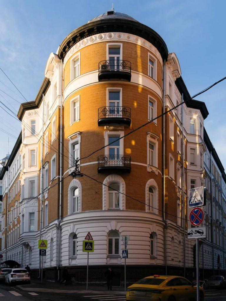 Весна в Москве: тепло, солнце и атмосфера счастья