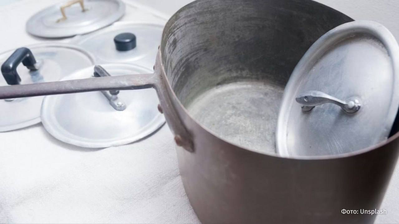 Внук подал на бабушку в суд после удара кастрюлей