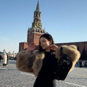 Задержана администратор чата «Алый лебедь» в Москве