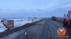 Жуткое ДТП в Красноярске: Chery Tiggo vs грузовик