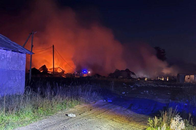 Пожар на пиротехнике в Ярославской области: 14 погибших 🔥