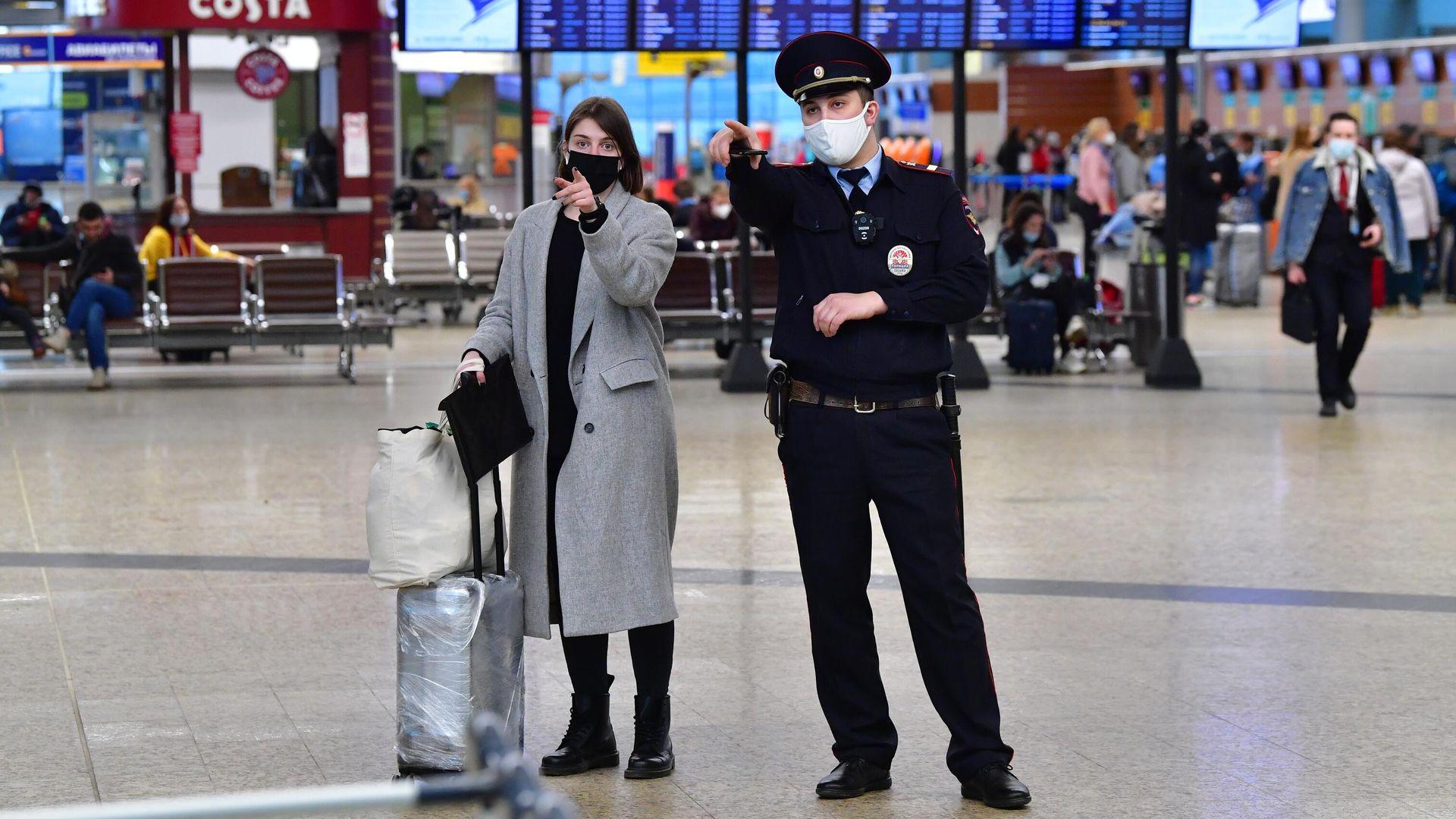 Шереметьево снимает ограничения: табло вылетов приходит в норму ✈️⚡ — задержки рейсов в шереметьево сегодня