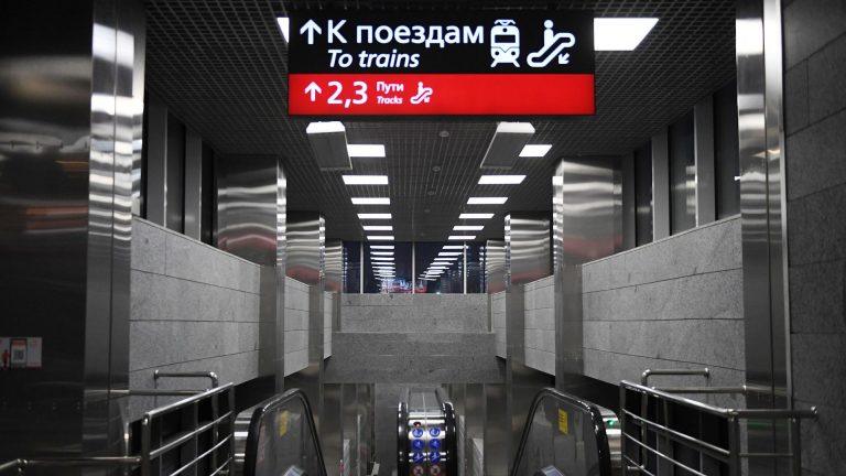 Сбой на Савеловском направлении: поезда встали колом 🚆⏳ — сбой на савеловском направлении сегодня