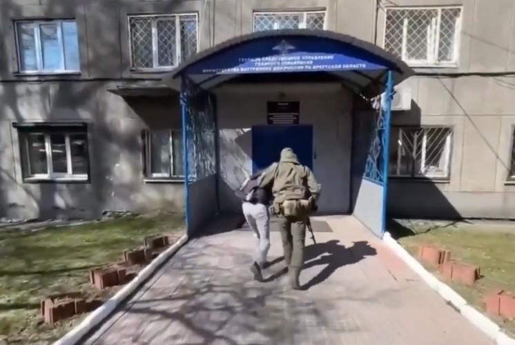 Черные риелторы в Москве: банда продавала квартиры 🏢🚨 — черные риелторы москва задержаны