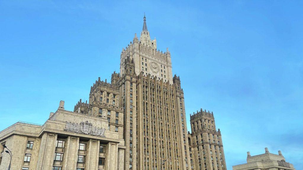 Глава МЧС встретился с властями КНДР и передал привет Путина 🇷🇺🤝 — александр куренков