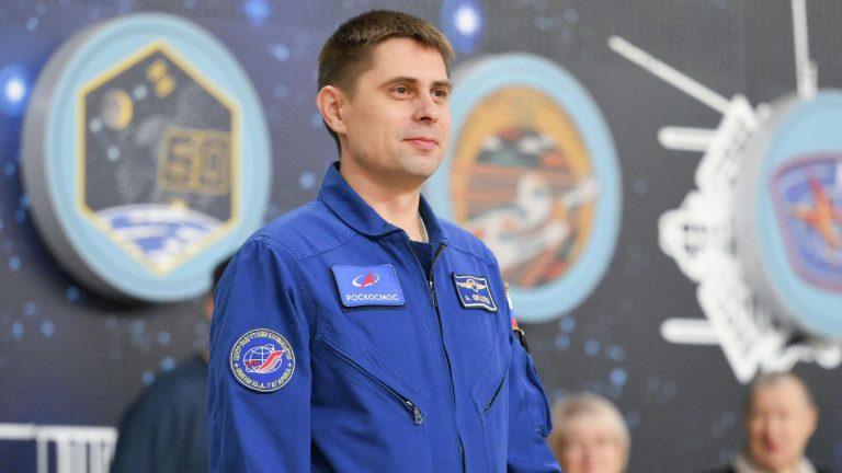 Корабль Crew Dragon вернул космонавта Федяева на Землю 🚀🌊 — корабль crew dragon вернулся на землю