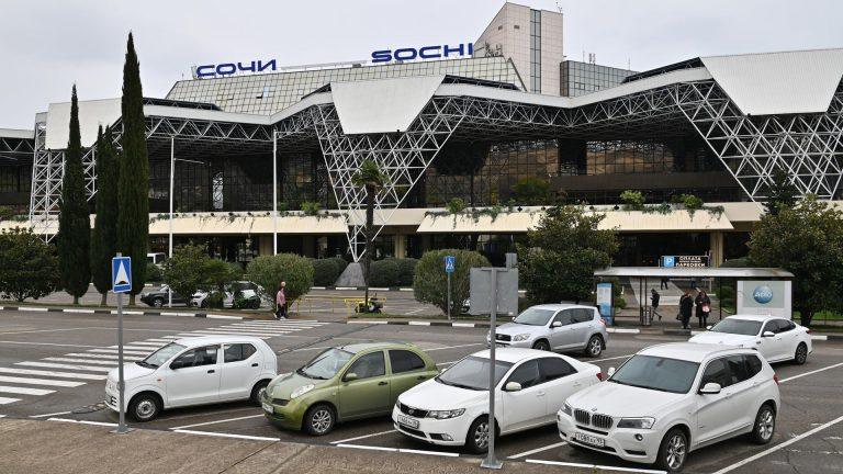 Аэропорты Москвы открыли небо после тревоги: полеты возобновлены ✈️🟢 — аэропорты москвы сняты ограничения