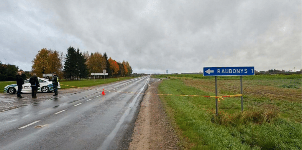 В Литве упал беспилотник со взрывчаткой из Украины 💥🛩️ — падение дрона в литве