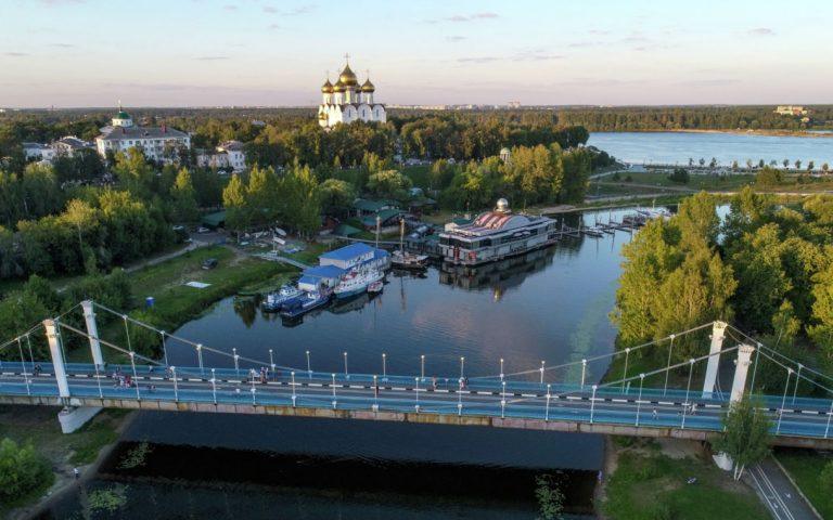 Евраев открыл выезд из Ярославля на Москву после налёта БПЛА 🚗⚡ — перекрыта трасса м8 ярославль москва