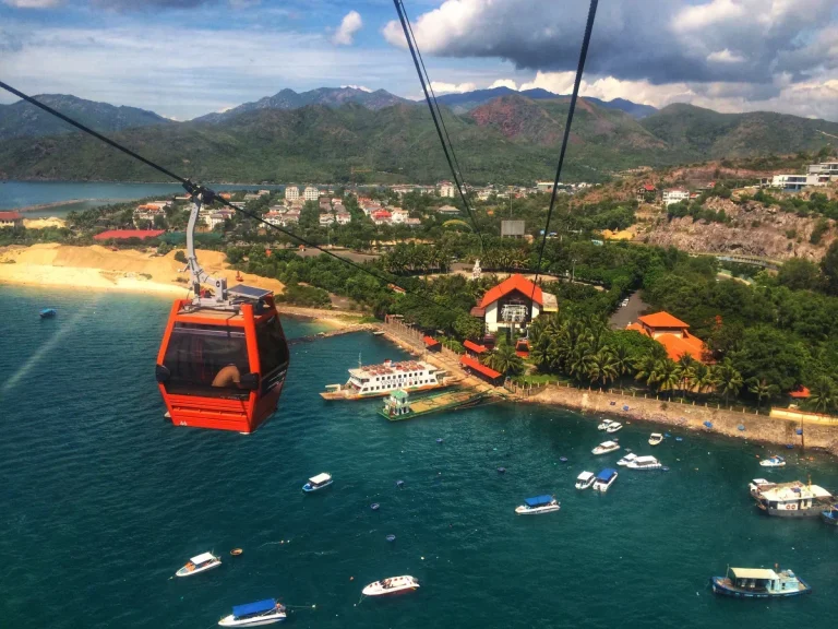 Vietjet Air полетит из Екатеринбурга во Вьетнам этой зимой ✈️🌴 — vietjet air екатеринбург фукуок расписание