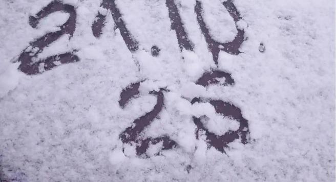 Зима в октябре: погода в Приморье сегодня шокировала всех ❄️🌪️ — первый снег в приморье